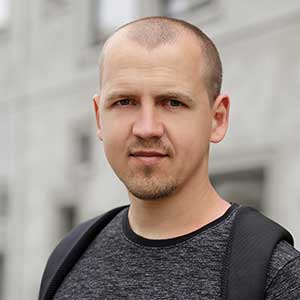 Алексей Иванов